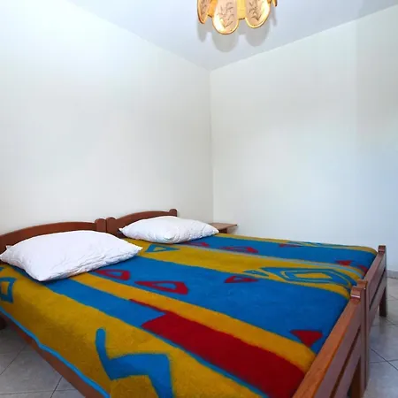 Apartment Fuer 8 Personen Ca 90 Qm In Fazana, Istrien Istrische Riviera *